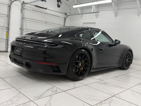 Certified 2023 Porsche 911 Carrera GTS RWD image 11