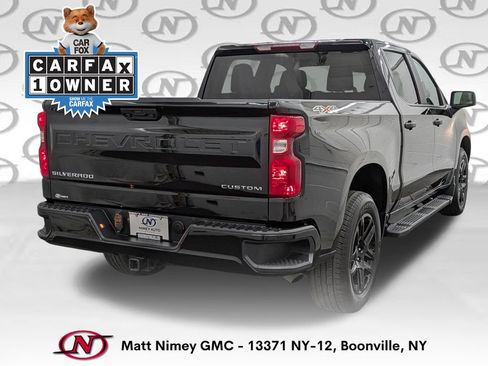 Used 2024 Chevrolet Silverado 1500 Custom AWD/4WD image 3