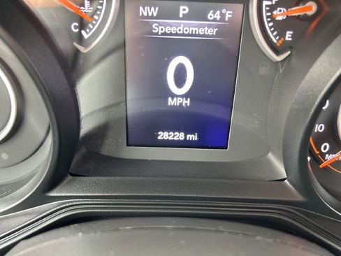 Used 2024 Jeep Wrangler Sport image 19