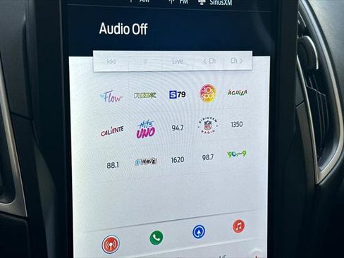 Used 2021 Ford Edge SEL image 17