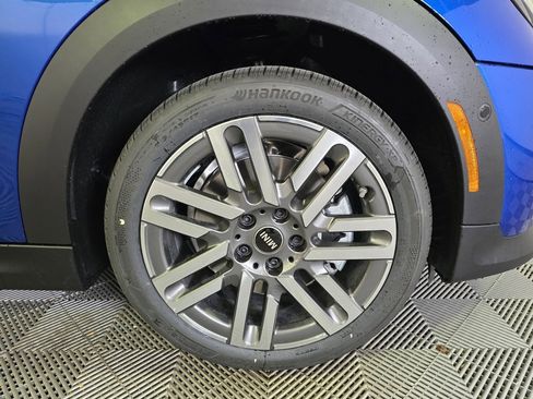 New 2026 MINI Cooper S image 3