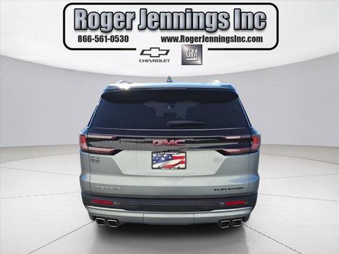 Used 2025 GMC Acadia Elevation image 23