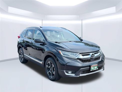 Used 2018 Honda CR-V Touring image 3