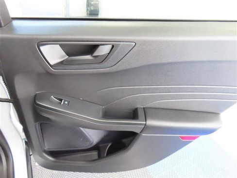 Used 2024 Ford Escape Active w/ Tech Pack #1 AWD/4WD image 34