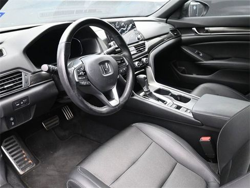 Used 2022 Honda Accord Sport image 18