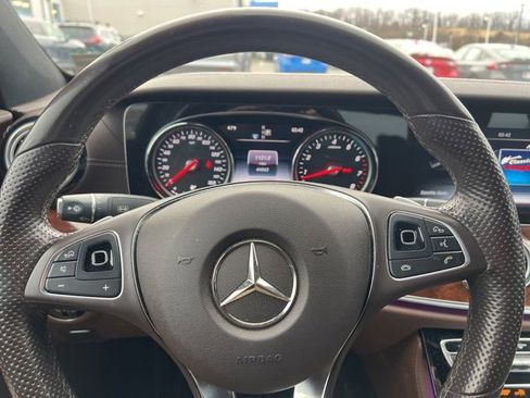 Used 2017 Mercedes-Benz E 300 4MATIC image 10