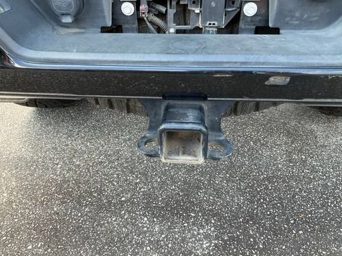 Used 2024 Chevrolet Silverado 2500 ZR2 w/ Technology Package AWD/4WD image 7