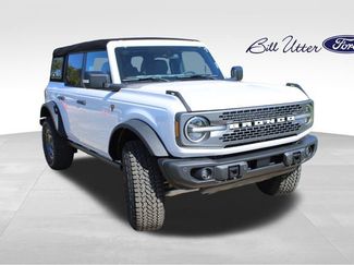 New 2025 Ford Bronco Badlands video 2