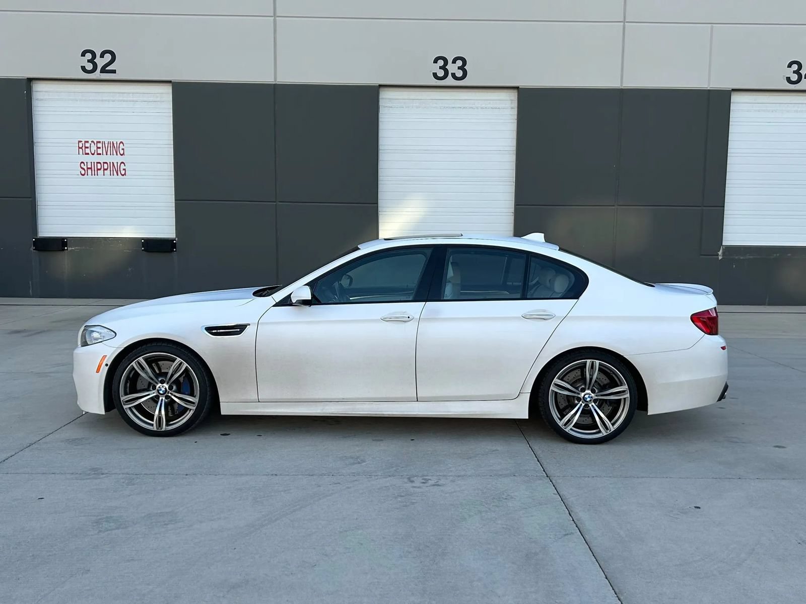 Used 2013 BMW M5 RWD image 3