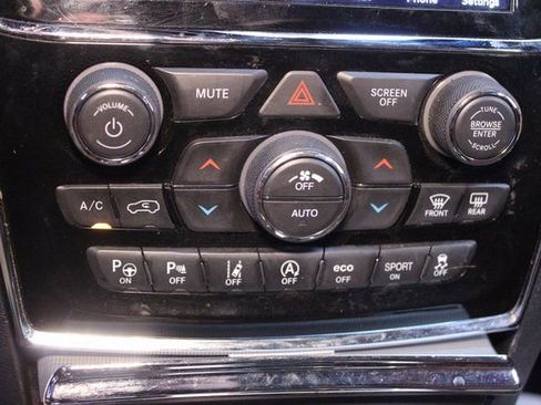 Used 2019 Jeep Grand Cherokee Summit image 27