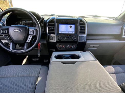 Used 2019 Ford F150 XLT w/ Equipment Group 302A Luxury image 13