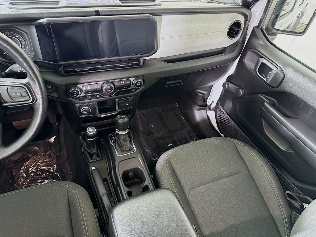 Used 2024 Jeep Gladiator Sport AWD/4WD image 24