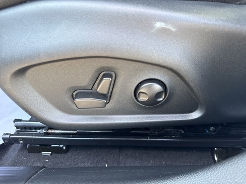 Used 2022 Jeep Compass Latitude w/ Convenience Group image 11