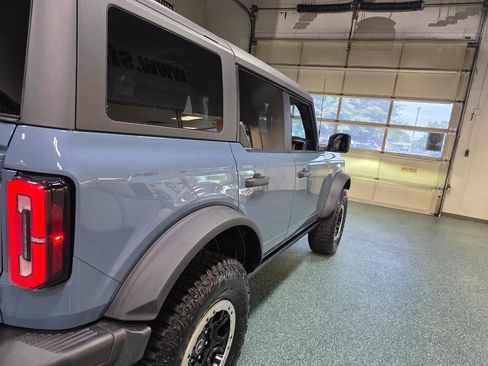 Used 2024 Ford Bronco Badlands AWD/4WD image 7