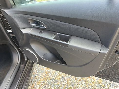 Used 2015 Chevrolet Cruze LTZ w/ Sun, Sound and Sport Package image 31