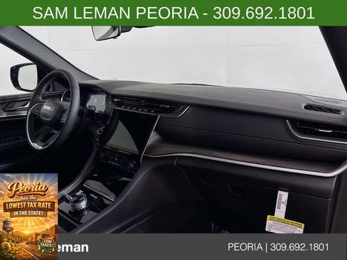 New 2025 Jeep Grand Cherokee L Limited w/ Black Appearance Package image 31