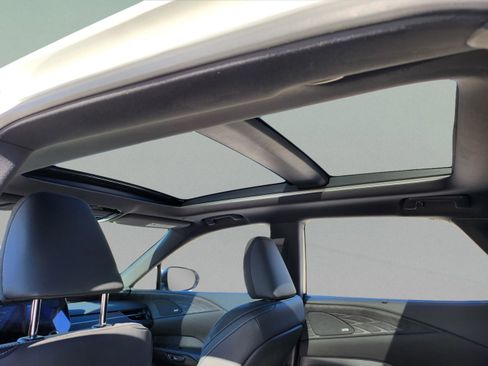 New 2026 Lexus RX 450h AWD image 22