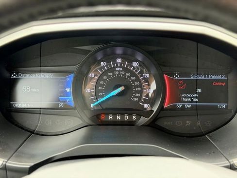 Used 2019 Ford Edge SEL w/ Equipment Group 201A AWD/4WD image 9