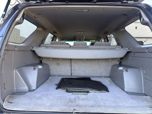 Used 2004 Toyota 4Runner SR5 RWD image 15