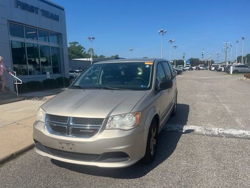 Used 2013 Dodge Grand Caravan SE FWD image 7