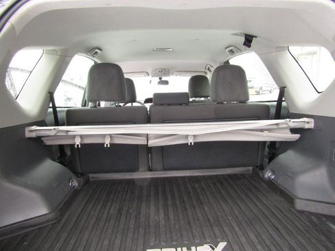 Used 2014 Toyota Prius V Three image 17