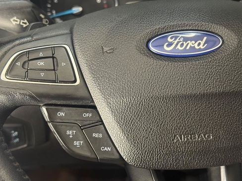 Used 2015 Ford Focus SE w/ SE Sport Package FWD image 26