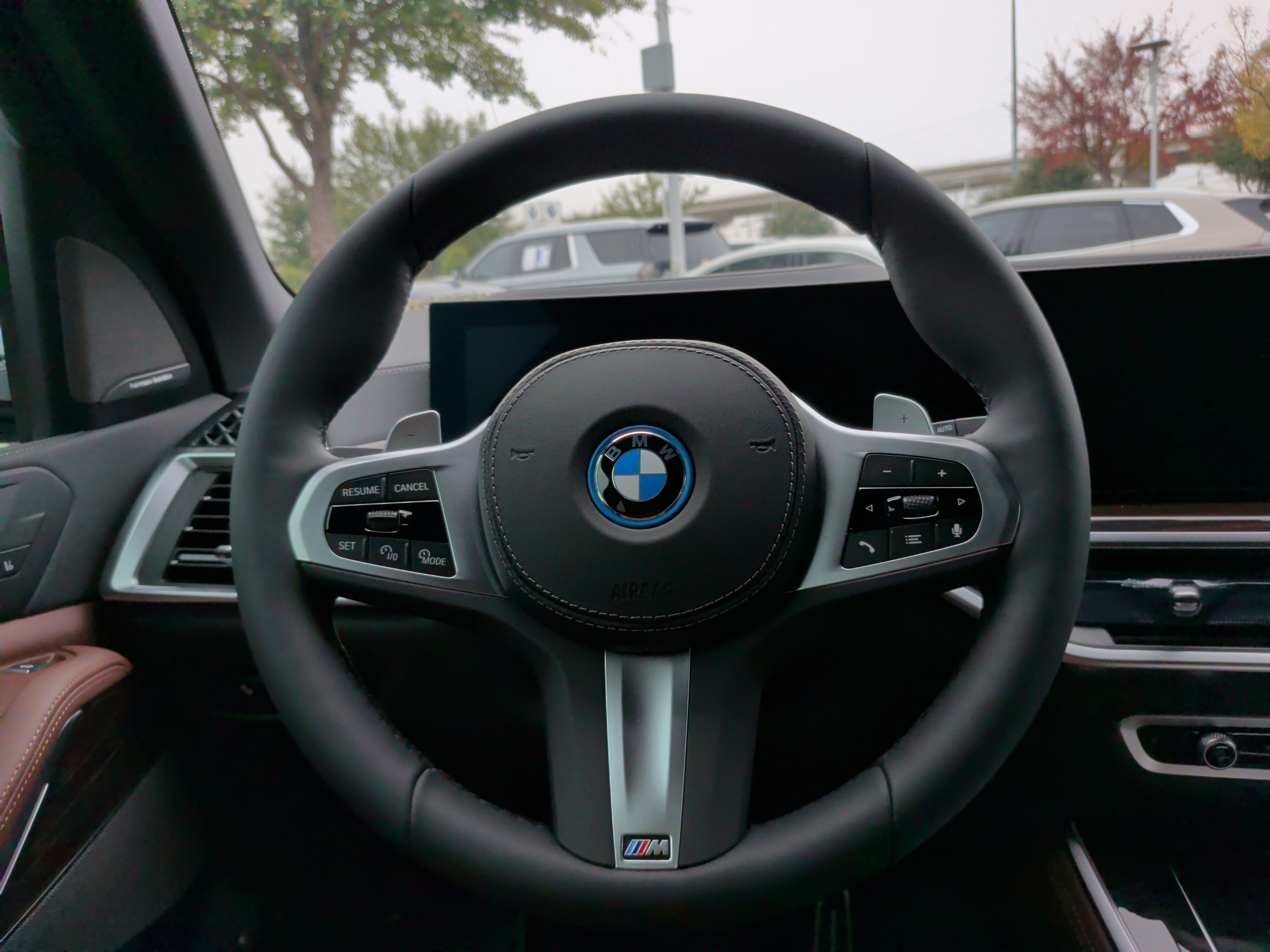 Used 2026 BMW X5 xDrive50e w/ M Sport Package AWD/4WD image 19
