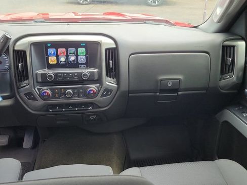 Used 2018 Chevrolet Silverado 1500 LT w/ All Star Edition AWD/4WD image 4