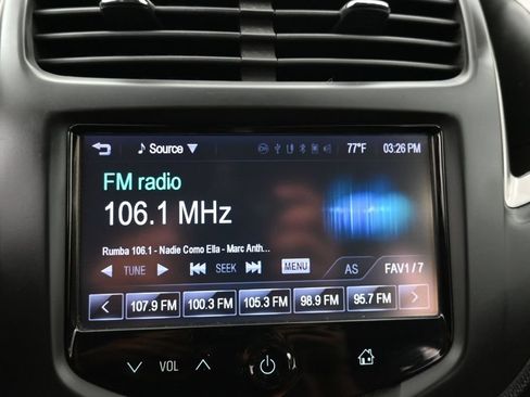 Used 2016 Chevrolet Trax LT AWD/4WD image 8