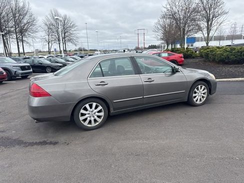 Used 2006 Honda Accord EX image 10