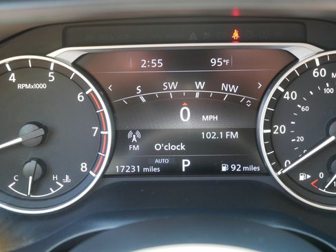 Certified 2023 Nissan Rogue SL w/ SL Premium Package AWD/4WD image 21