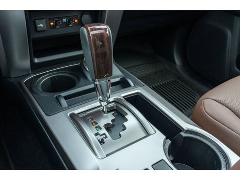 Used 2022 Toyota 4Runner Limited image 26