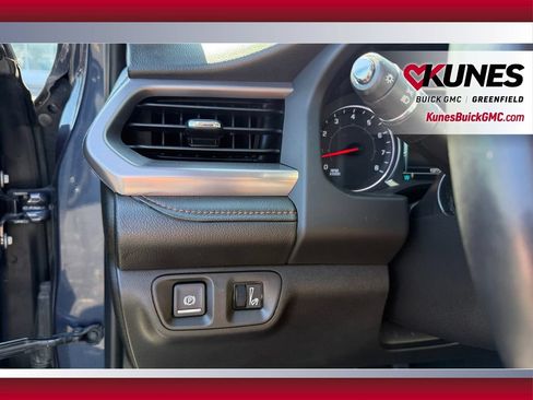 Used 2019 GMC Acadia SLT AWD/4WD image 17
