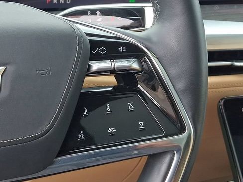 Used 2025 Cadillac Escalade IQ Luxury 2 AWD/4WD image 22