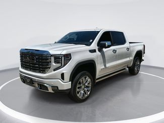 Used 2025 GMC Sierra 1500 Denali w/ Denali Reserve Package AWD/4WD video 1
