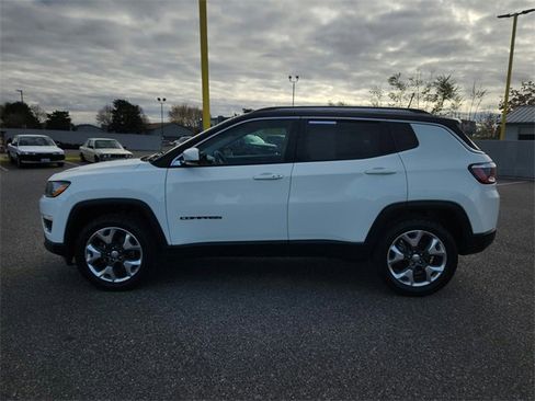 Used 2018 Jeep Compass Limited image 4