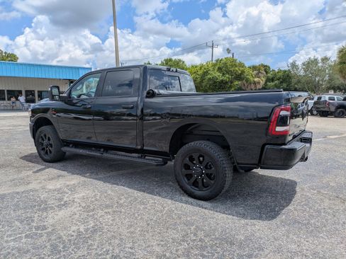 Used 2023 RAM 2500 Laramie AWD/4WD image 6