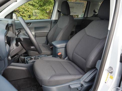 New 2025 Ford Maverick XL w/ Equipment Group 101A image 32