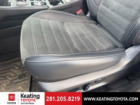 Used 2024 Mitsubishi Outlander SE Black Edition image 13