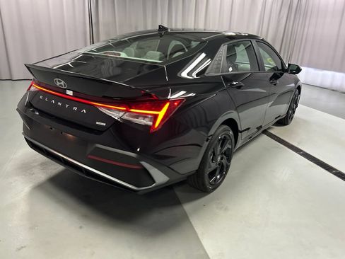 New 2026 Hyundai Elantra Sport FWD image 7