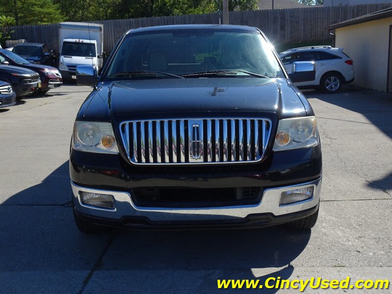 Used 2006 Lincoln Mark LT 2WD image 2