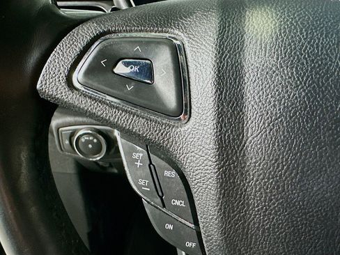 Used 2017 Lincoln MKC Select w/ Select Plus Package FWD image 35