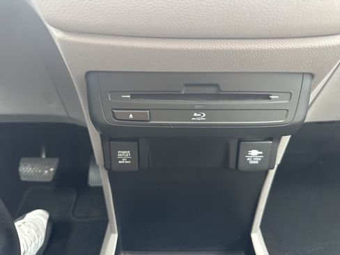 Used 2019 Honda Odyssey EX-L image 19