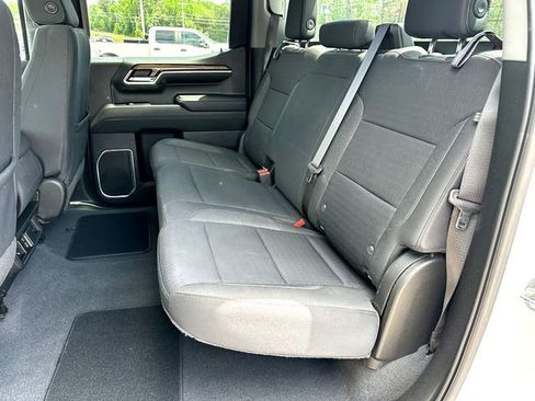 Used 2023 Chevrolet Silverado 1500 LT RWD image 18