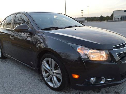 Used 2014 Chevrolet Cruze LTZ w/ Enhanced Safety Package image 3