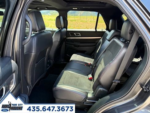 Used 2019 Ford Explorer XLT w/ Equipment Group 202A AWD/4WD image 27