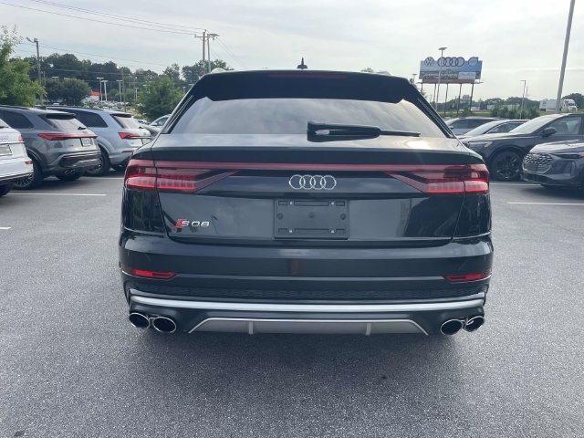 Certified 2022 Audi SQ8 Prestige AWD/4WD image 6