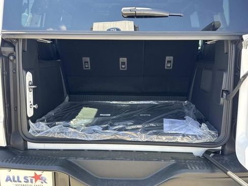 New 2025 Ford Bronco Raptor w/ Interior Carbon Fiber Pack AWD/4WD image 11