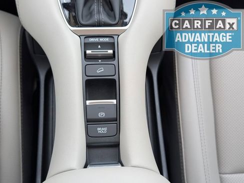 Used 2024 Honda HR-V EX-L image 10