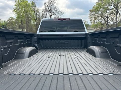 New 2026 GMC Sierra 2500 Denali Ultimate image 19